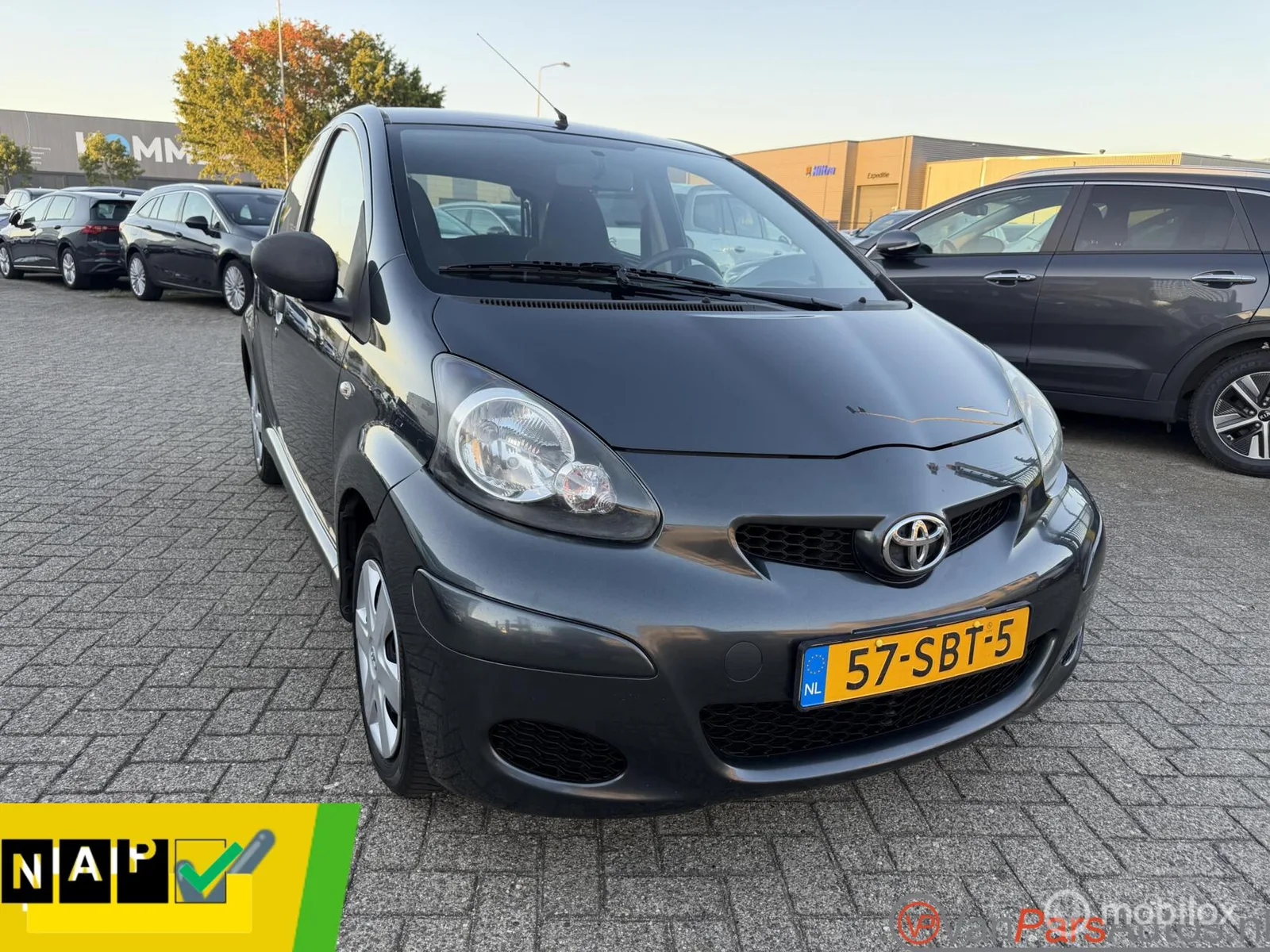 Toyota Aygo (2011) — foto 1