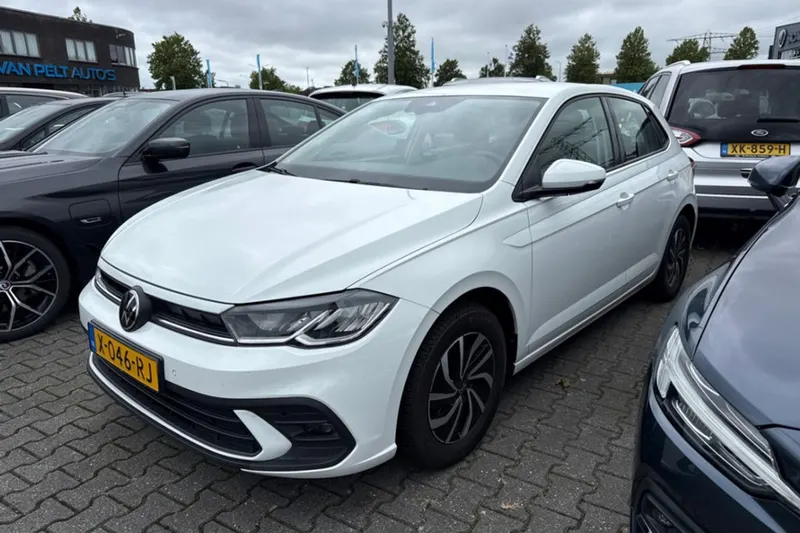 Volkswagen Polo (2023)