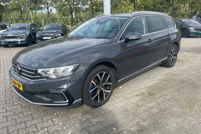 Volkswagen Passat (2021)