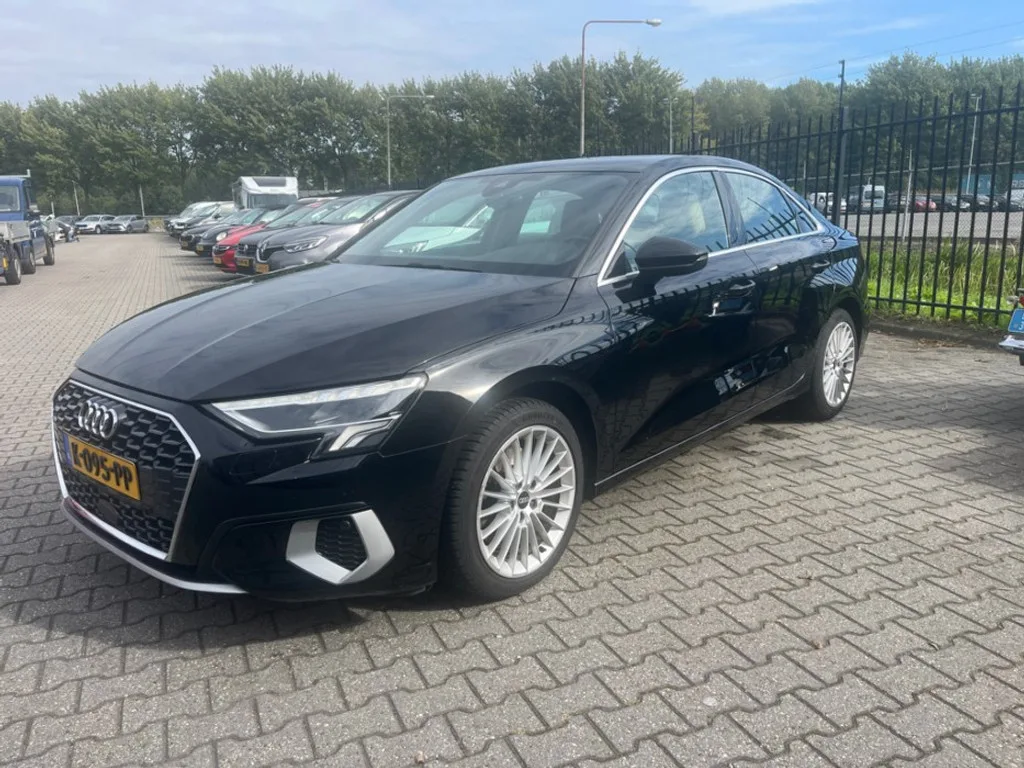 Audi A3 (2021) — foto 1