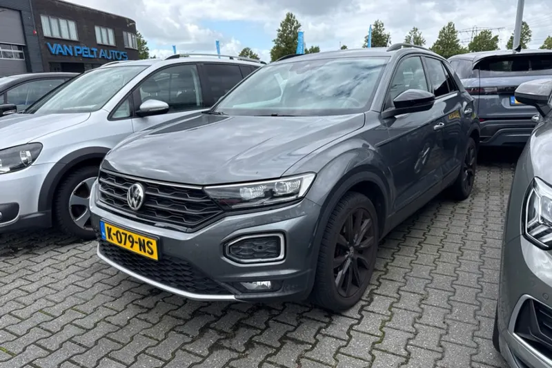 Volkswagen T-Roc (2020)