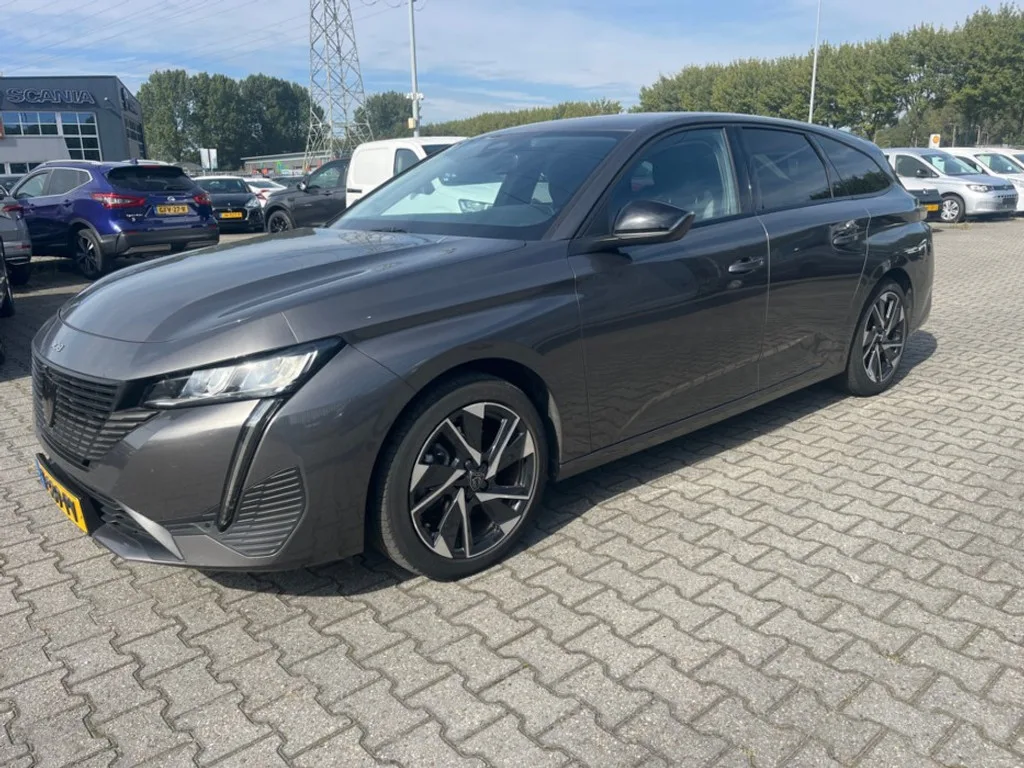 Peugeot 308 (2023) — foto 1