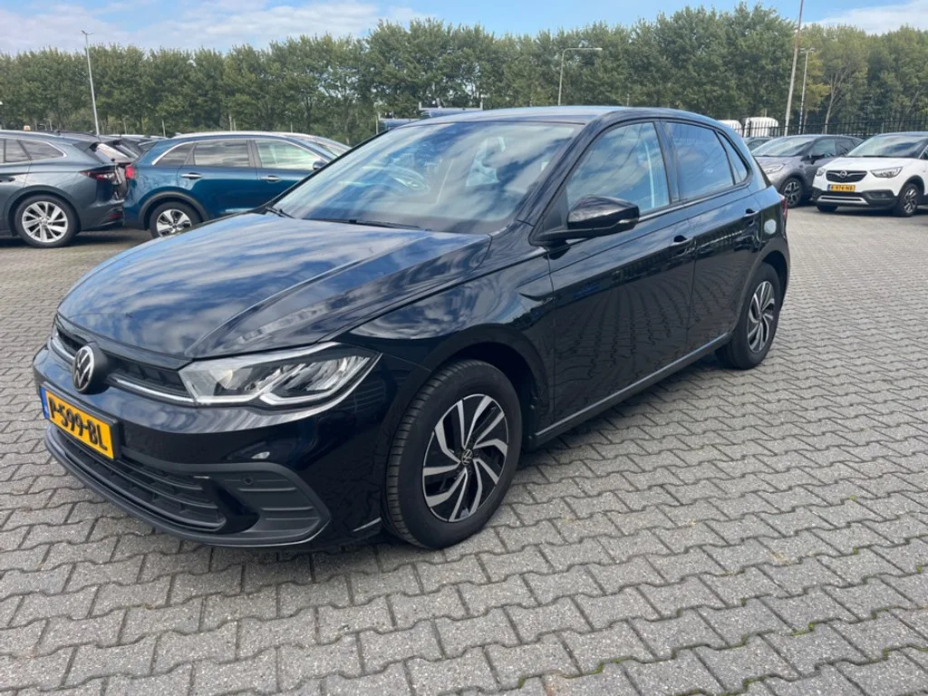 Volkswagen Polo (2022) — foto 1