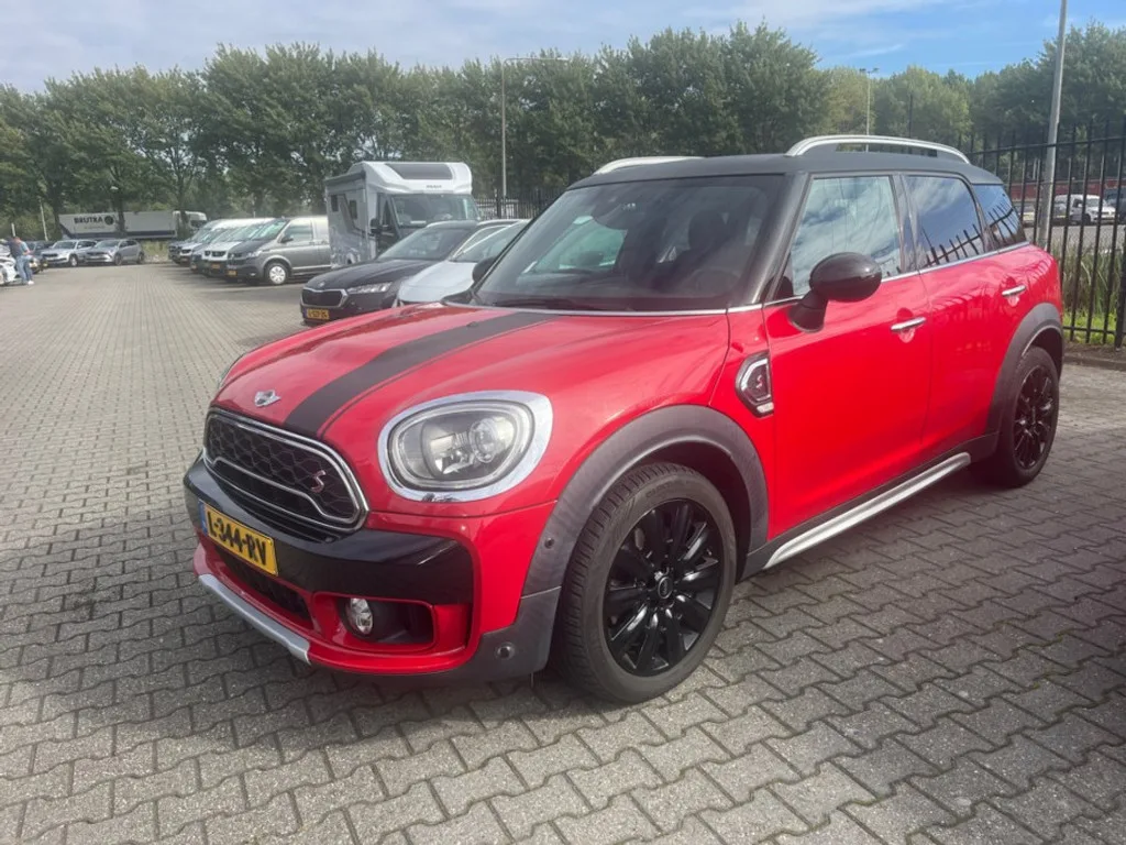 MINI Countryman (2018) — foto 1