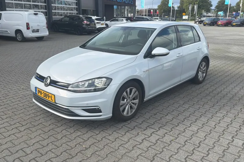Volkswagen Golf (2017)