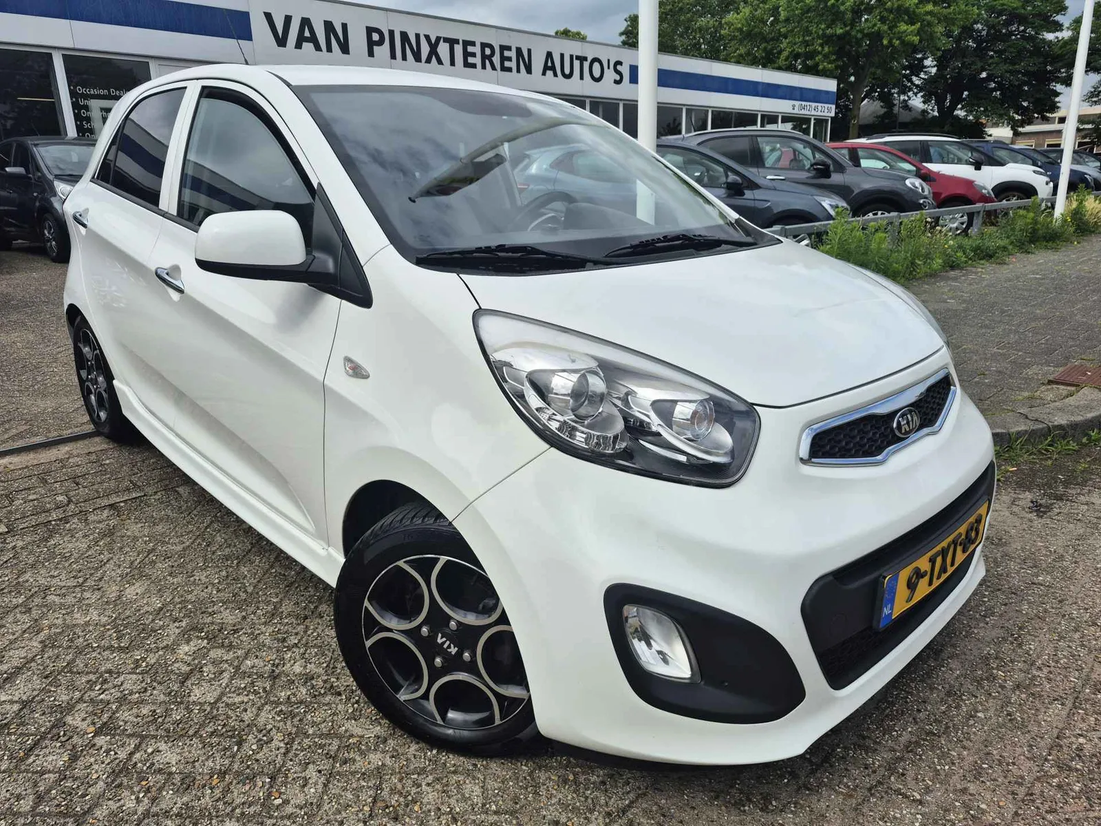 Kia Picanto (2014) — foto 1