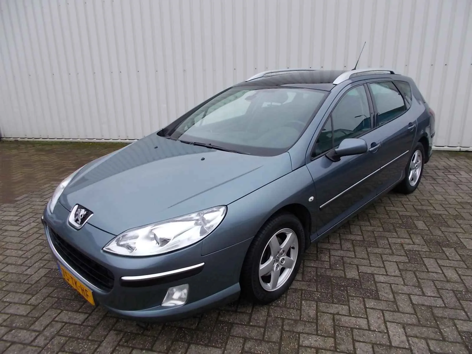 Peugeot 407 (2006) — foto 1