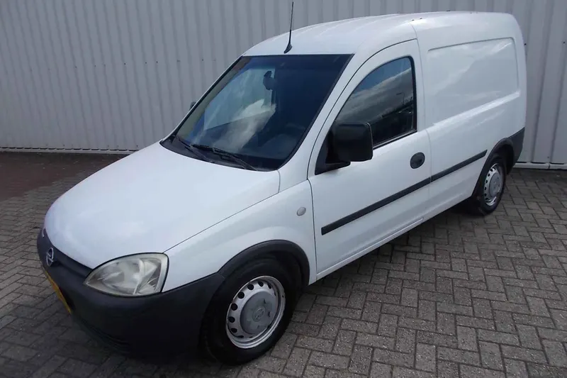 Opel Combo (2008)