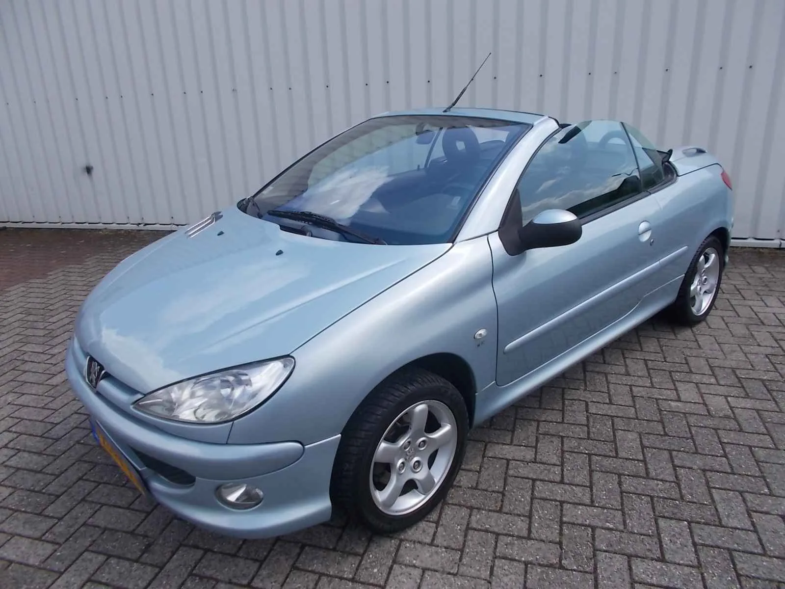 Peugeot 206 (2005) — foto 1