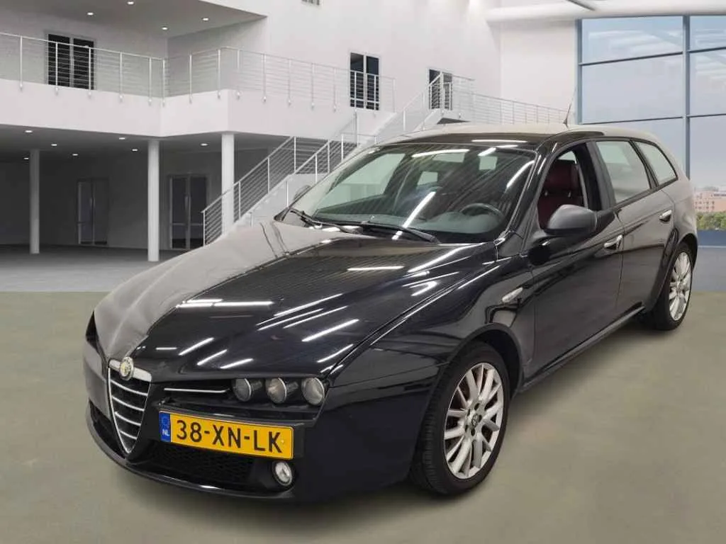 Alfa Romeo 159 (2007) — foto 1
