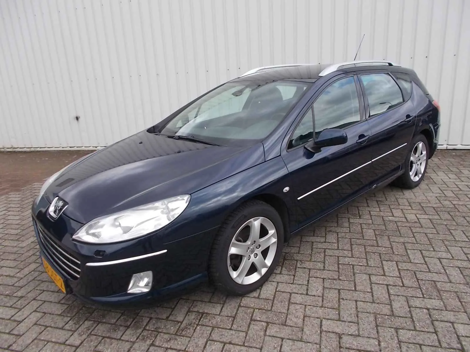 Peugeot 407 (2009) — foto 1
