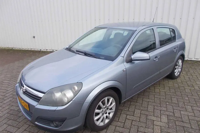 Opel Astra (2007)