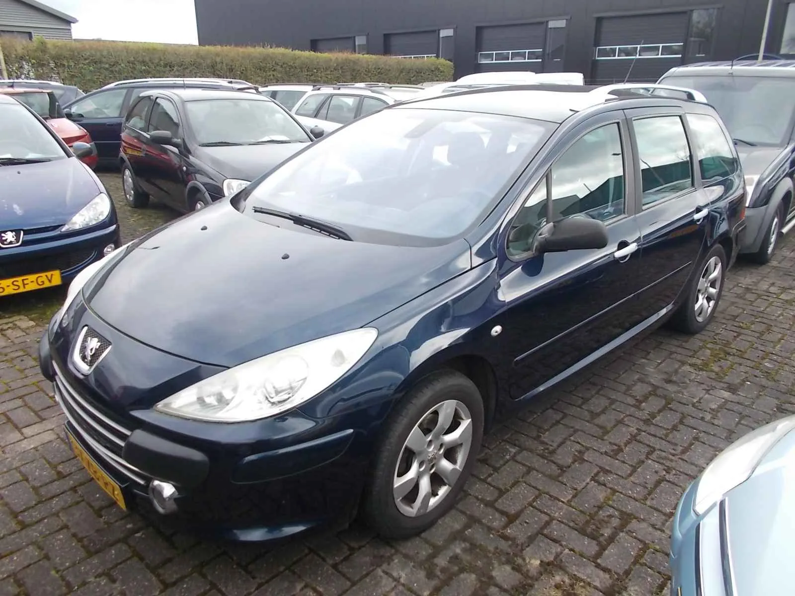 Peugeot 307 (2007) — foto 1