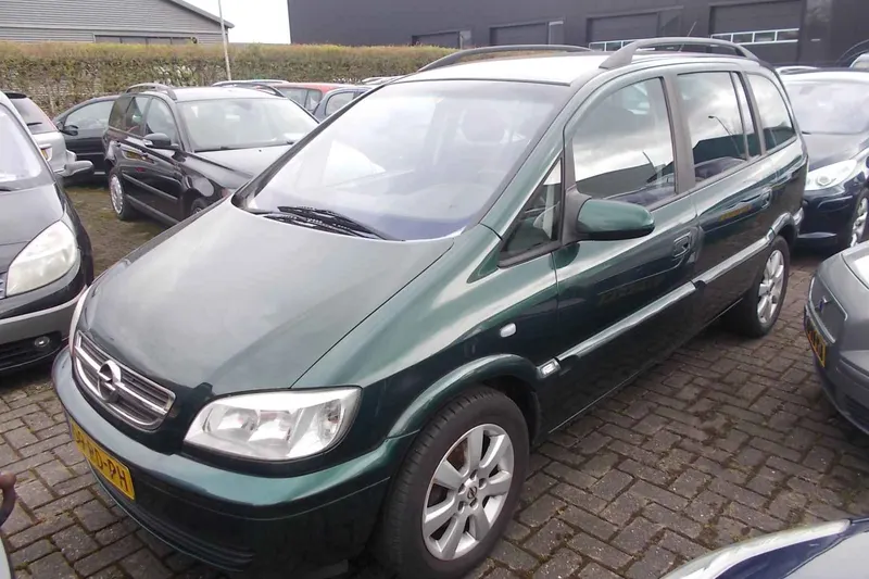 Opel Zafira (2005)