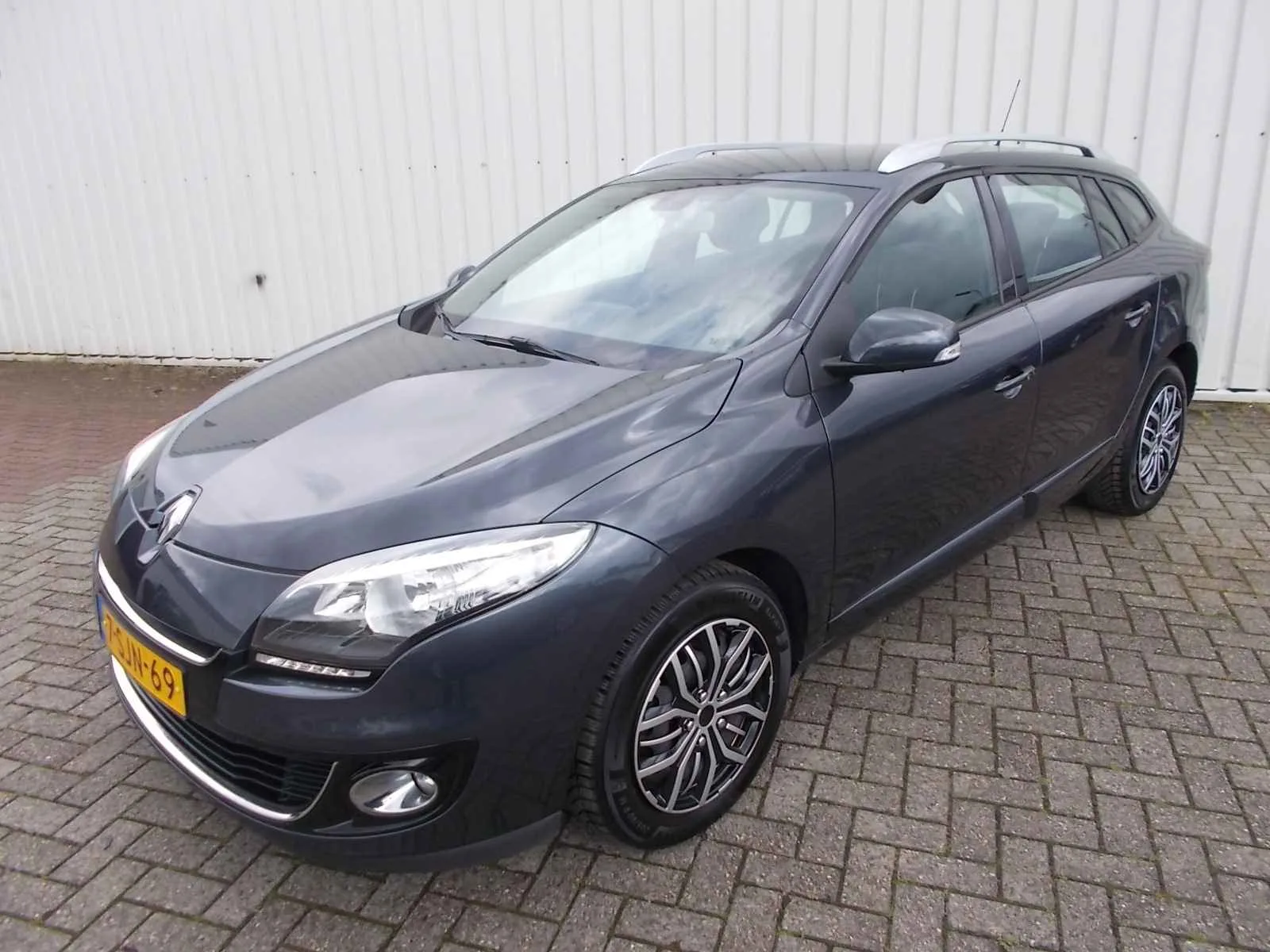 Renault Mégane (2013) — foto 1