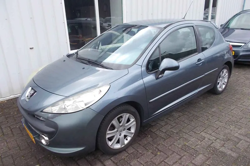 Peugeot 207 (2007)