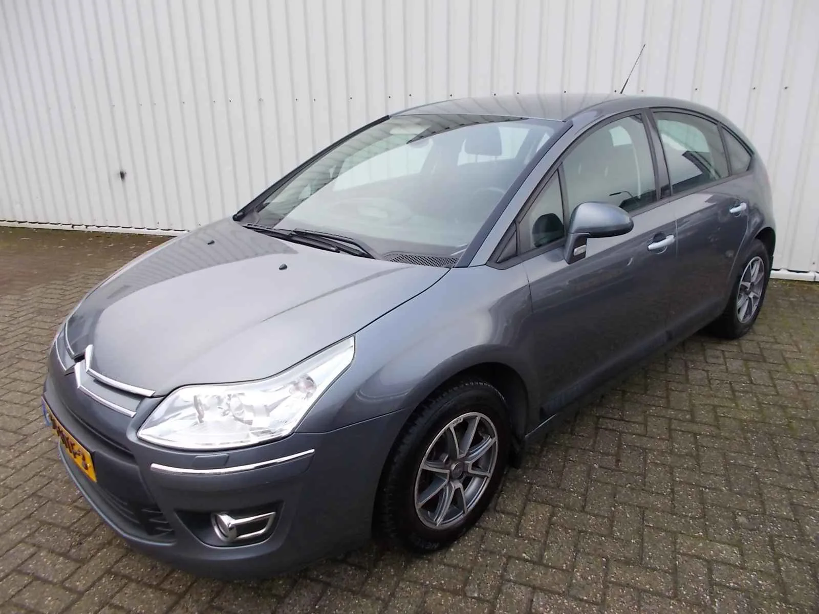 Citroën C4 (2009) — foto 1