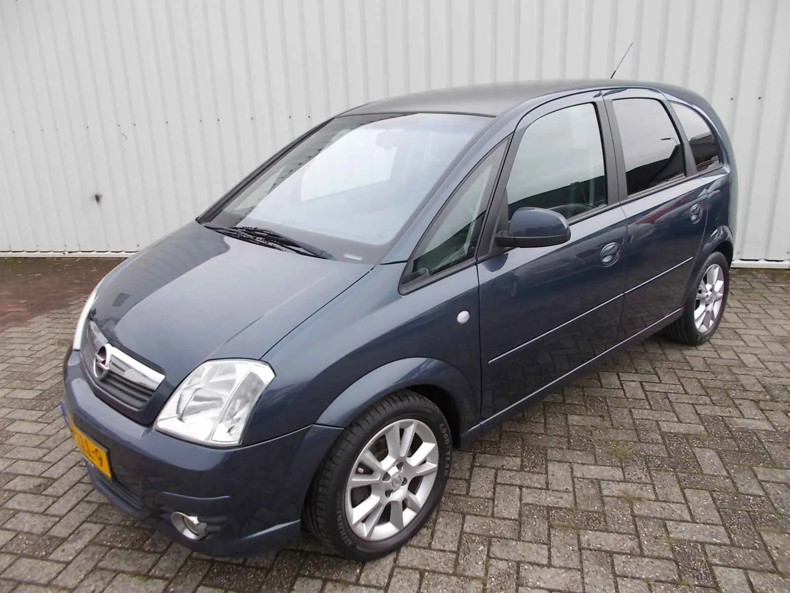 Opel Meriva (2010) — foto 1