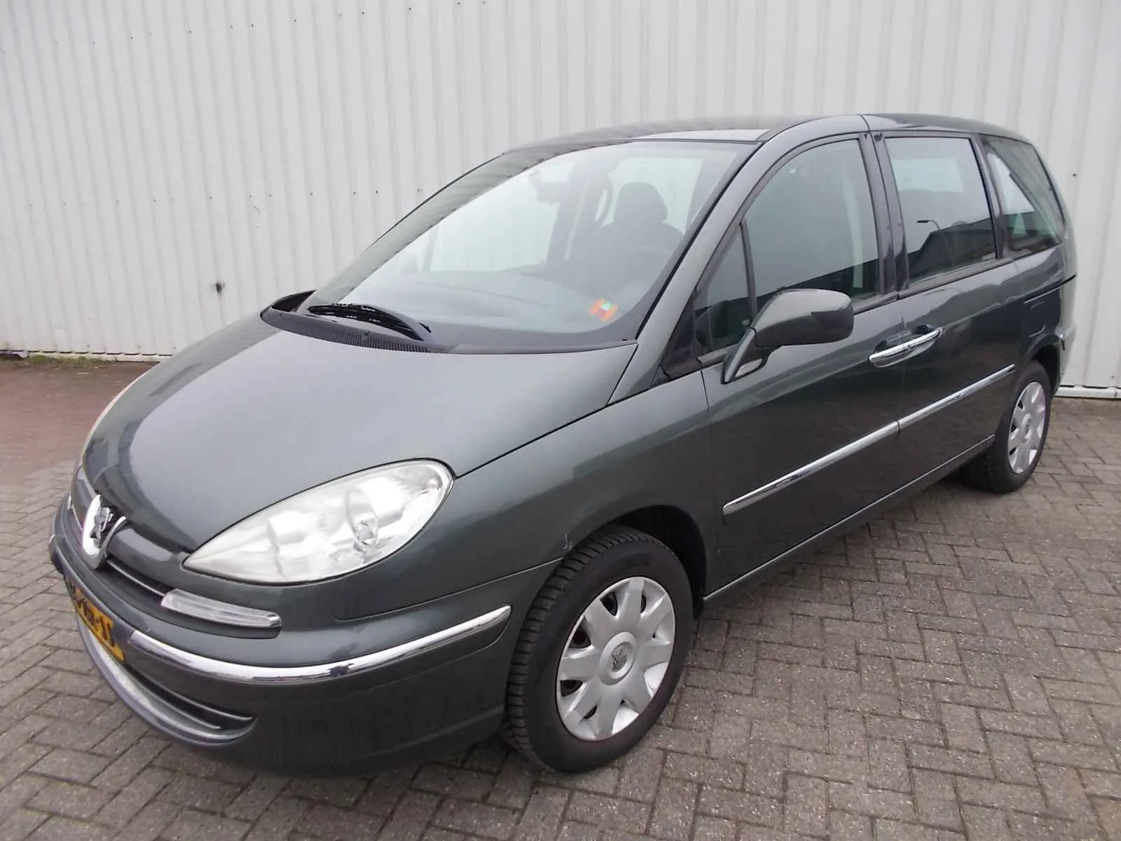 Peugeot 807 (2008) — foto 1