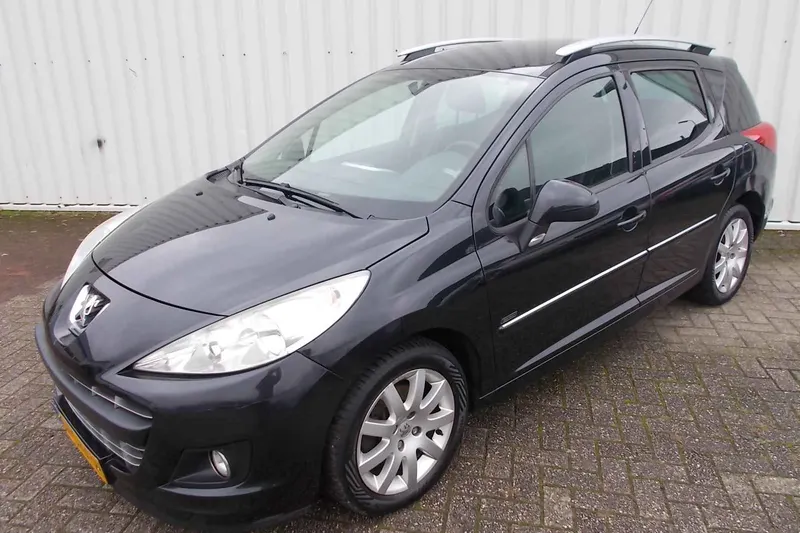 Peugeot 207 (2011)