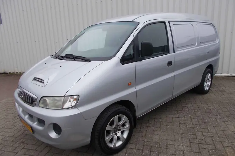 Hyundai H200 (2006)