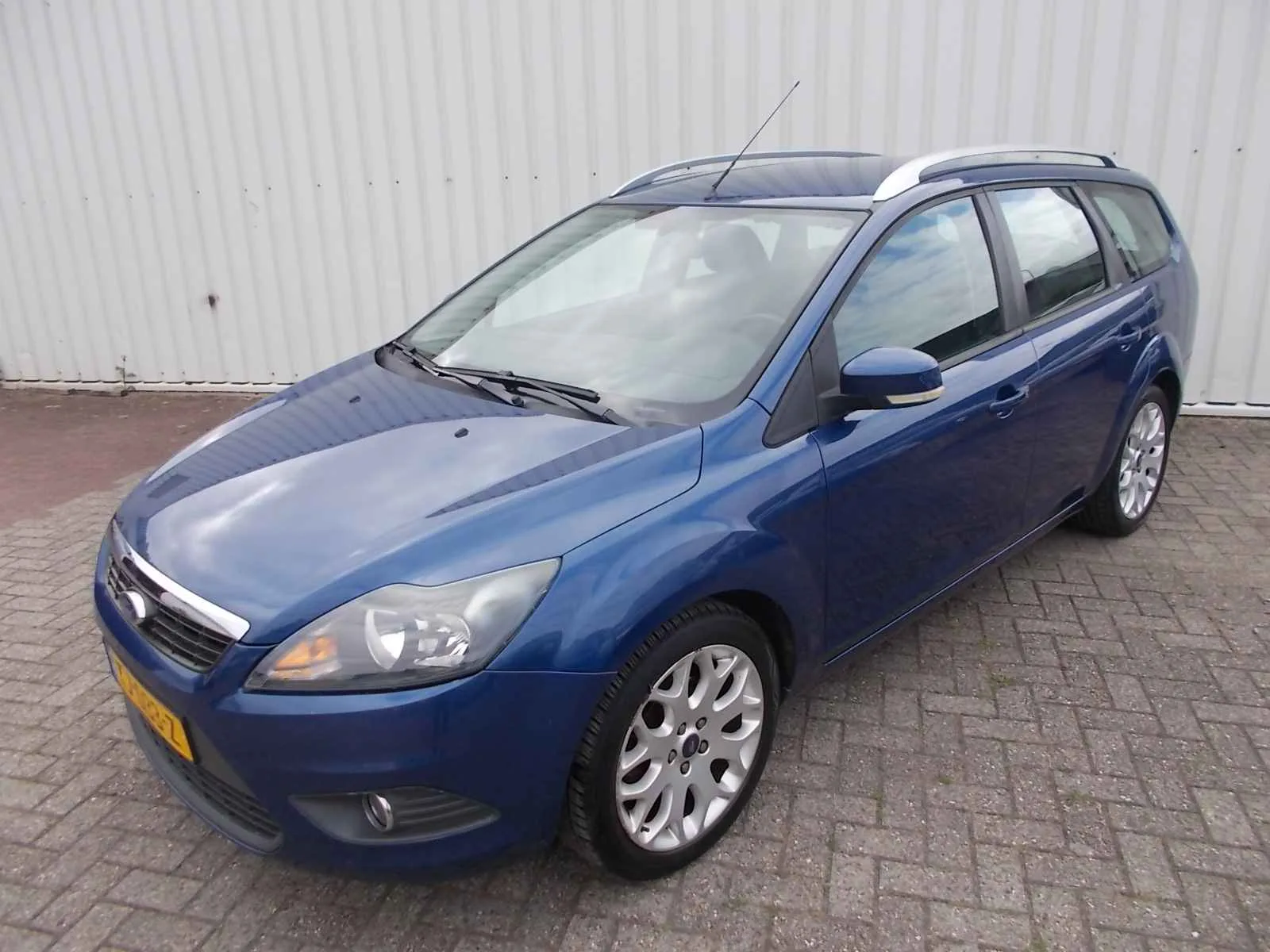 Ford Focus (2009) — foto 1