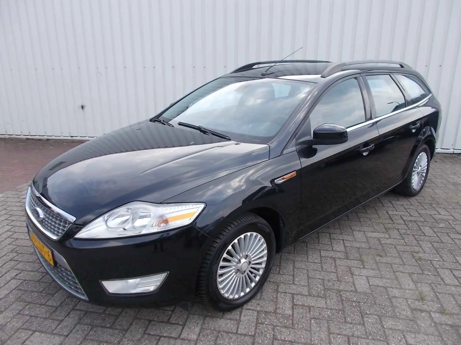 Ford Mondeo (2010) — foto 1