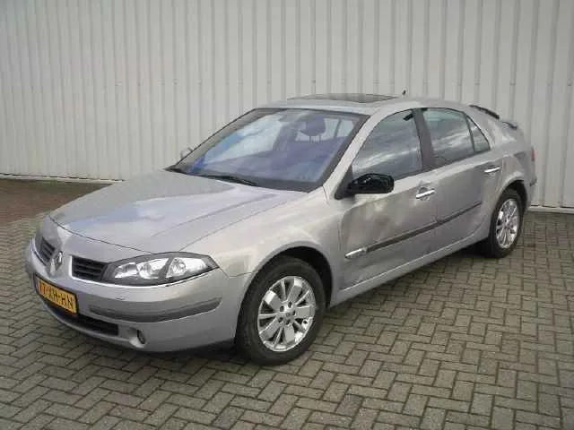 Renault Laguna (2007) — foto 1