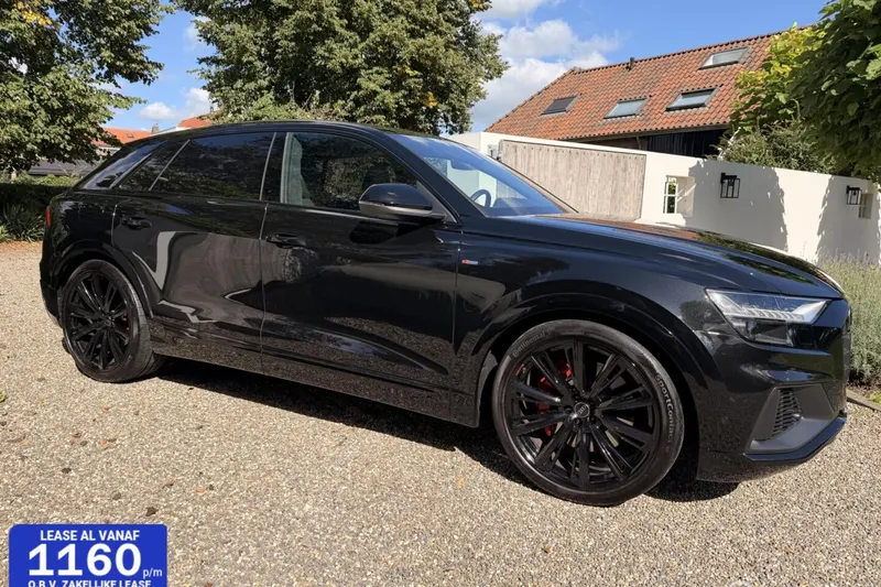Audi Q8 (2023)