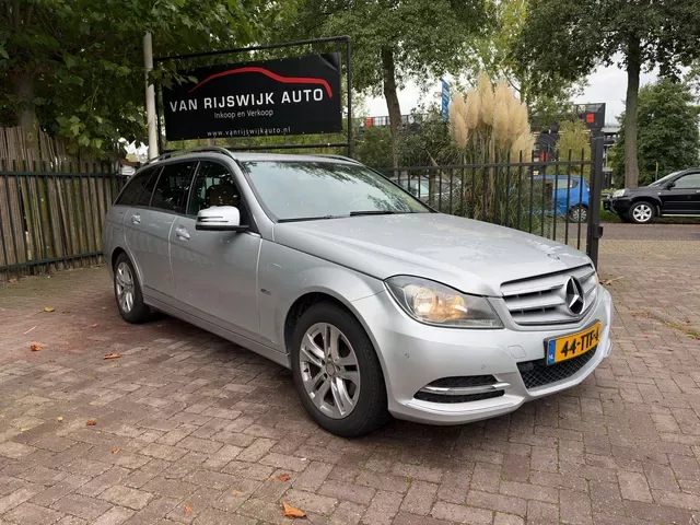 Mercedes-Benz C-Klasse (2012) — foto 1