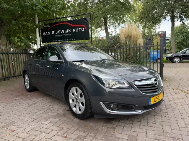 Opel Insignia (2016) — foto 1