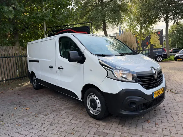 Renault Trafic (2018) — foto 1