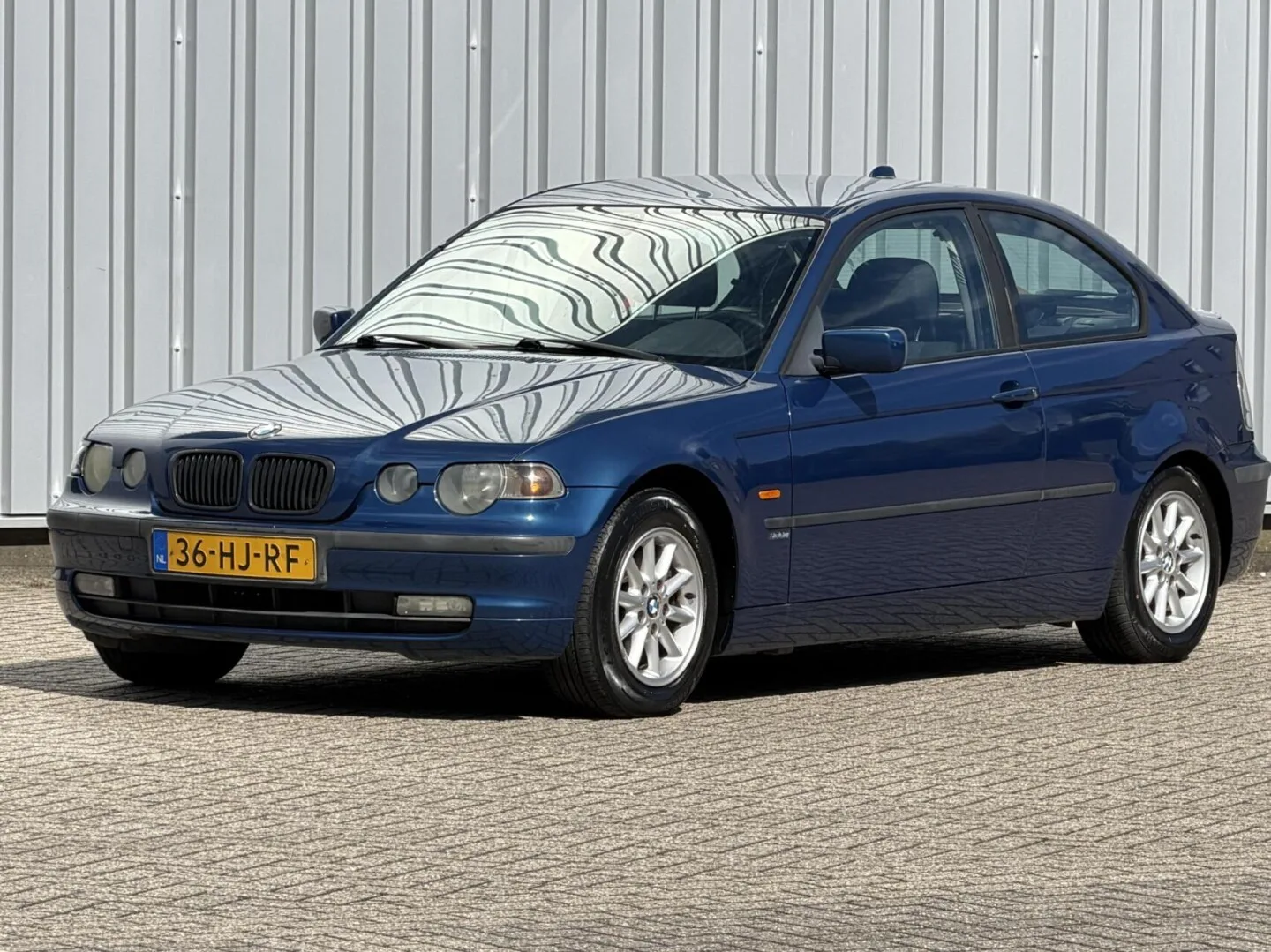 BMW 3-Serie (2001) — foto 1