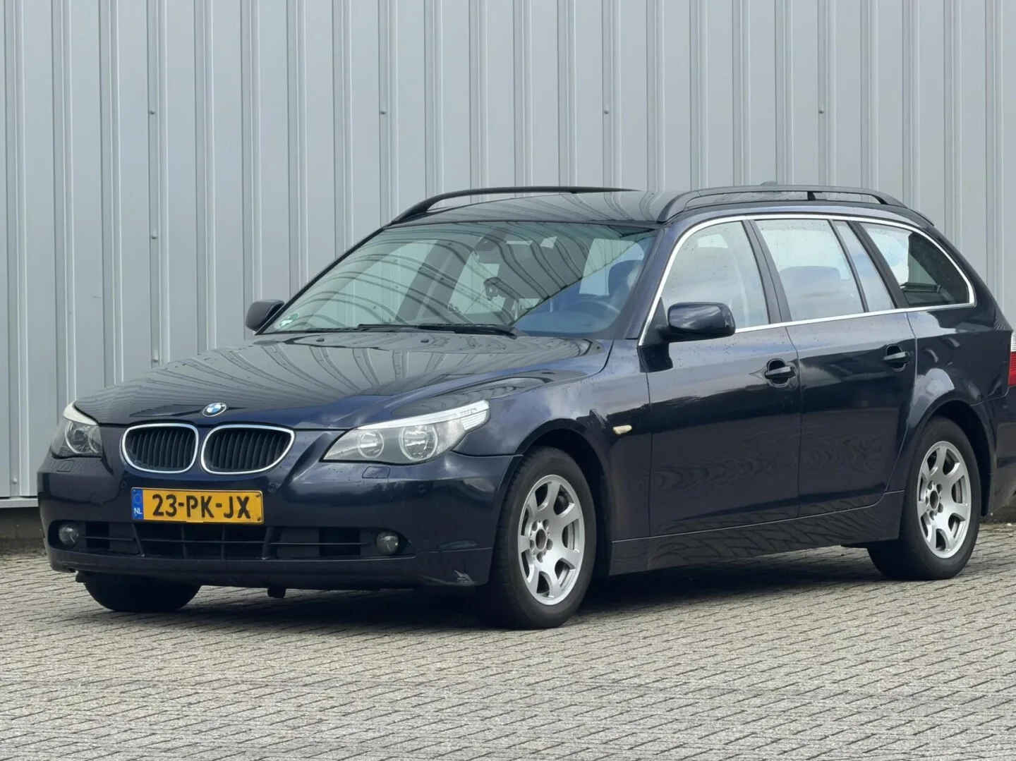 BMW 5-Serie (2004) — foto 1