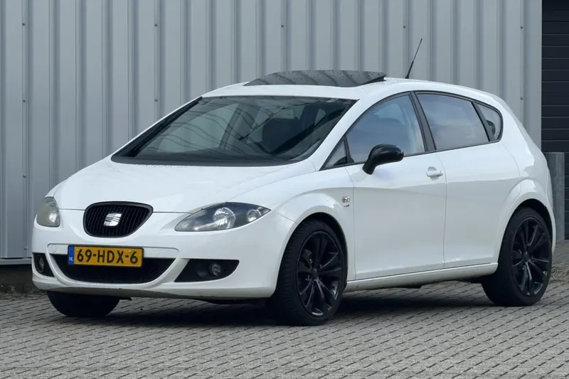 SEAT Leon (2008)