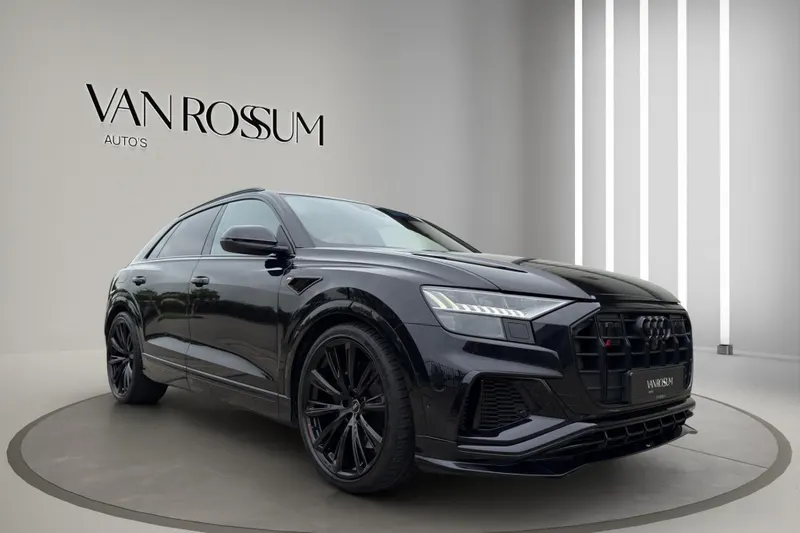 Audi SQ8 (2021)