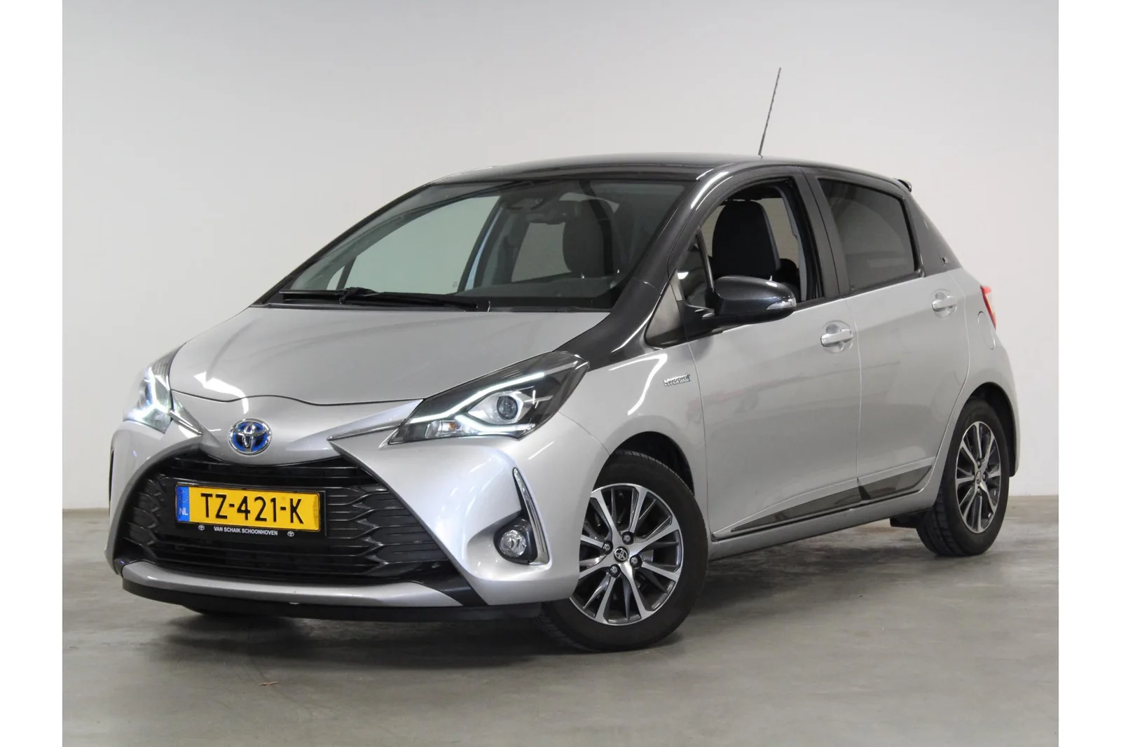 Toyota Yaris (2019) — foto 1