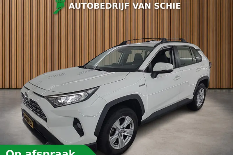 Toyota RAV4 (2021)