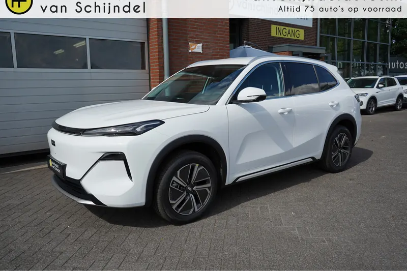 Geely Starray EM-i (2026)