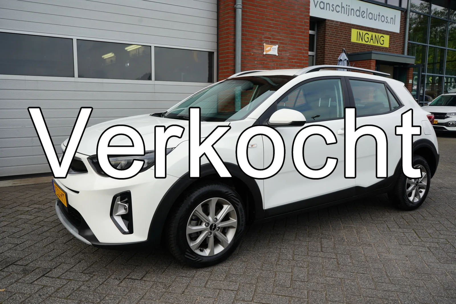 Kia Stonic (2023) — foto 1