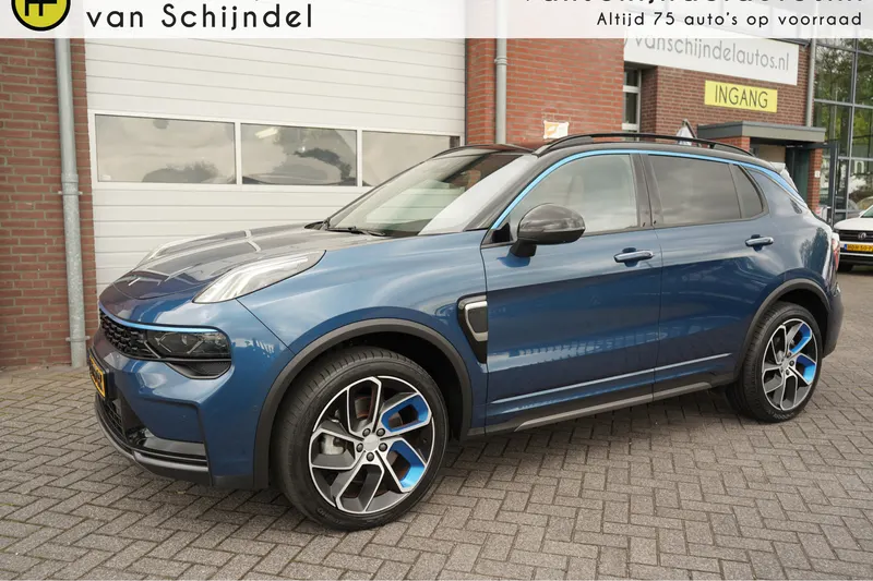 Lynk & Co 01 (2024)