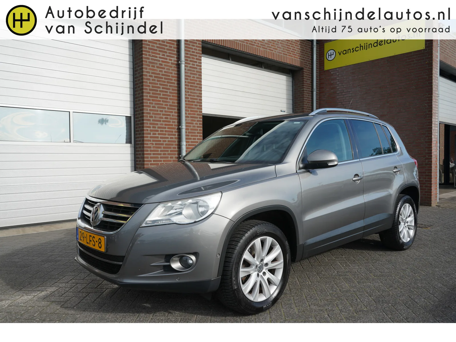 Volkswagen Tiguan (2010) — foto 1