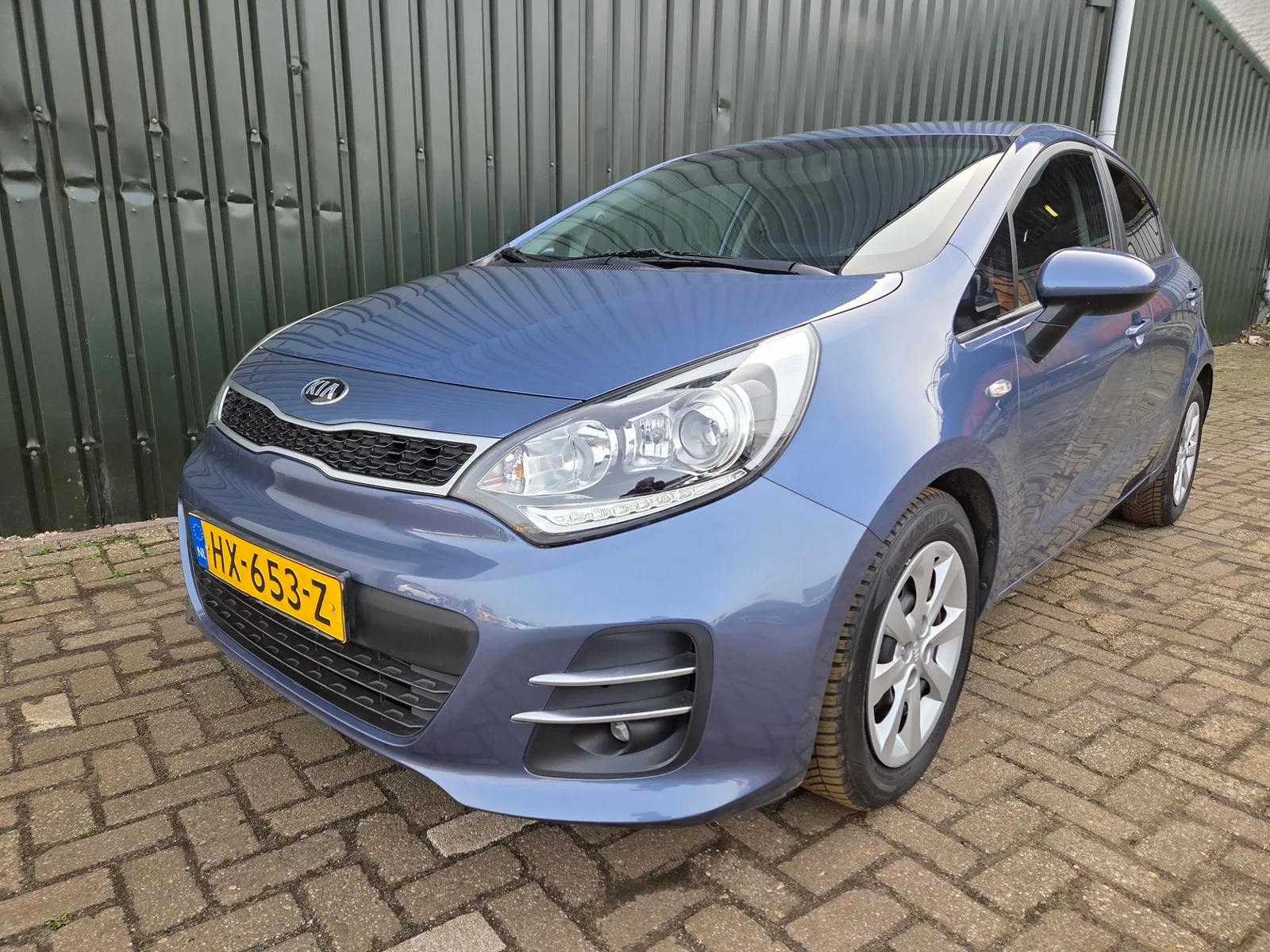 Kia Rio (2016) — foto 1