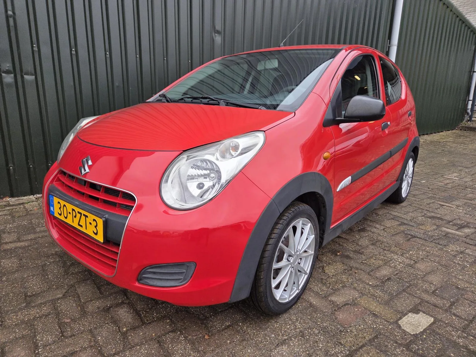 Suzuki Alto (2011) — foto 1