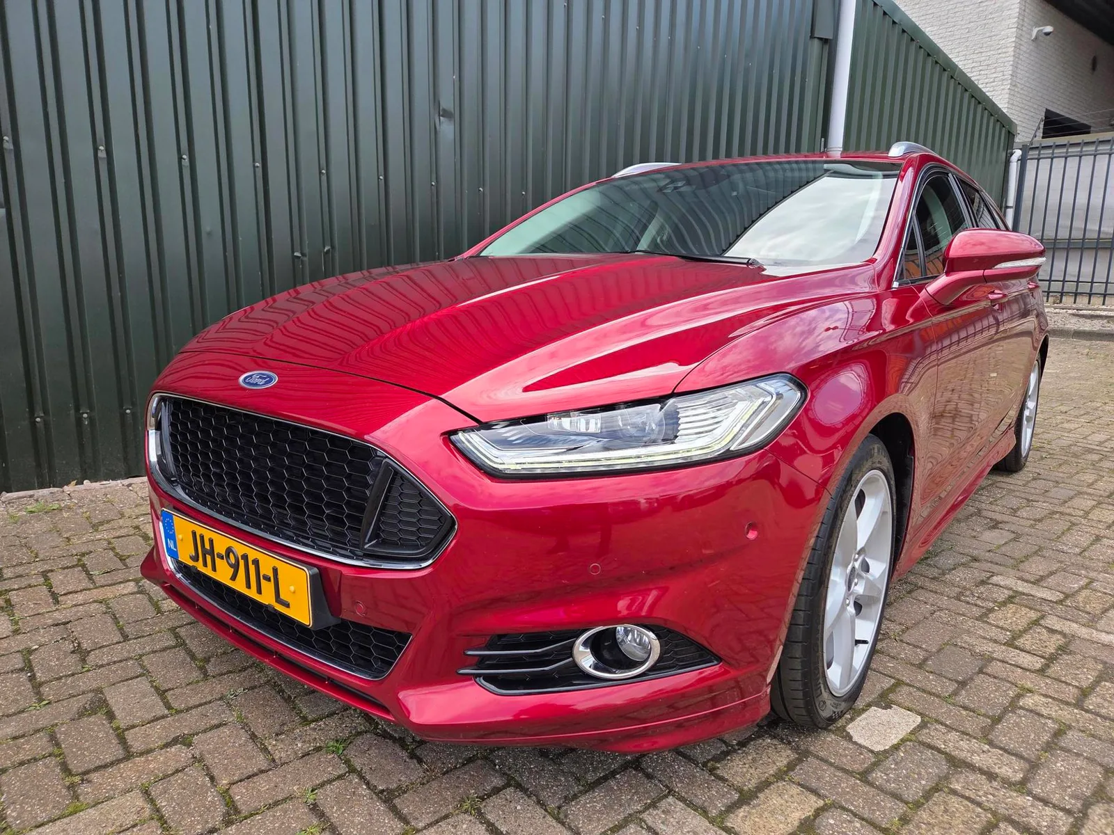 Ford Mondeo (2015) — foto 1