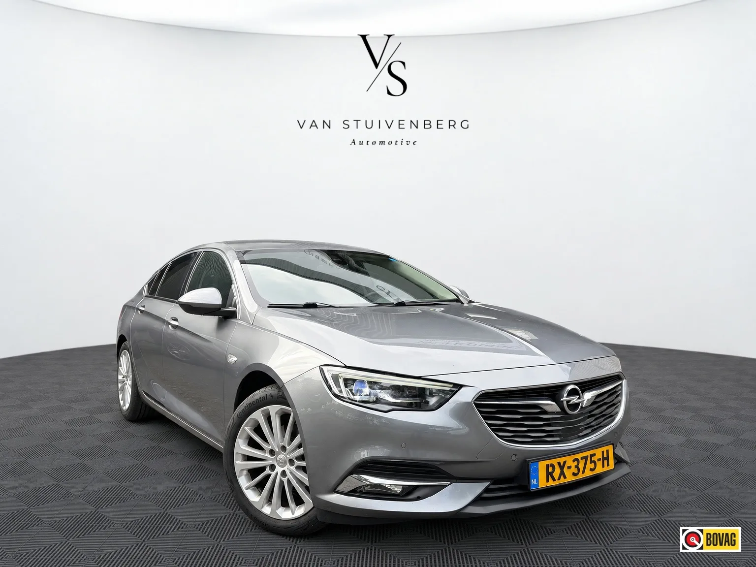 Opel Insignia (2017) — foto 1