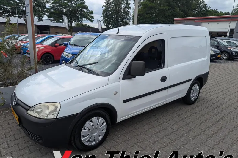 Opel Combo (2009)