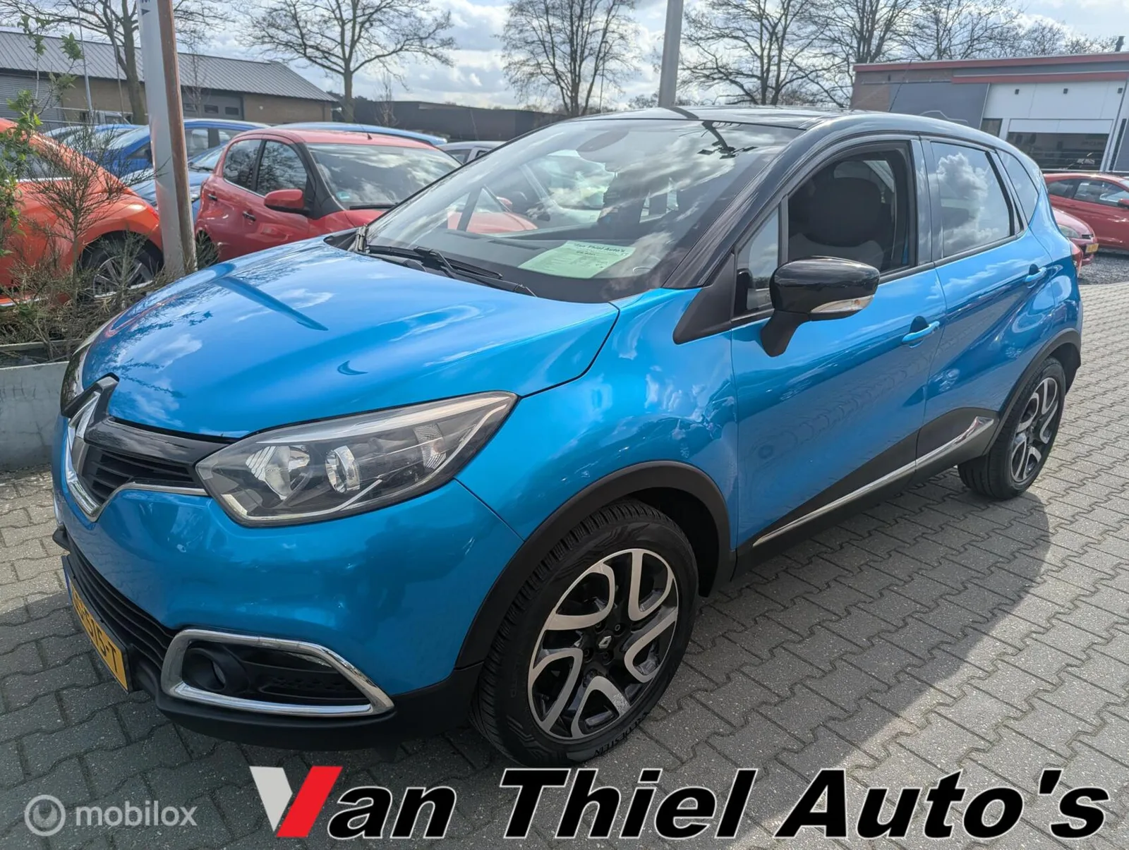 Renault Captur (2015) — foto 1