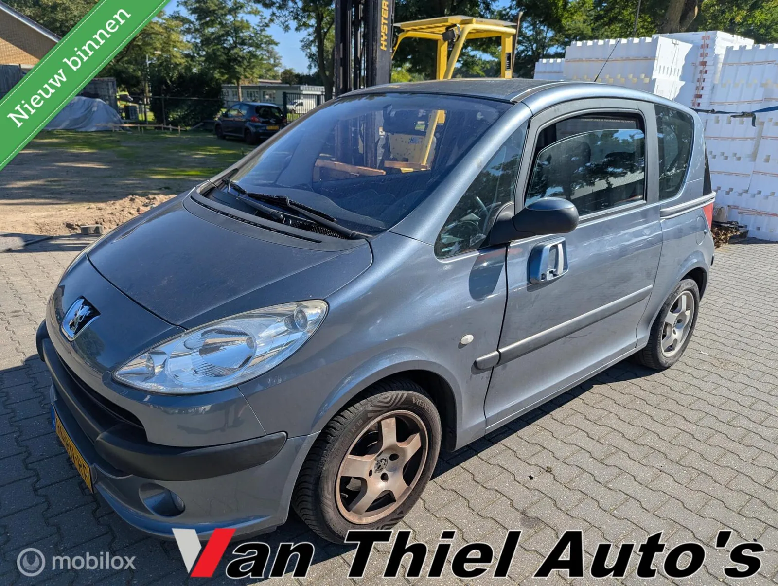 Peugeot 1007 (2005) — foto 1