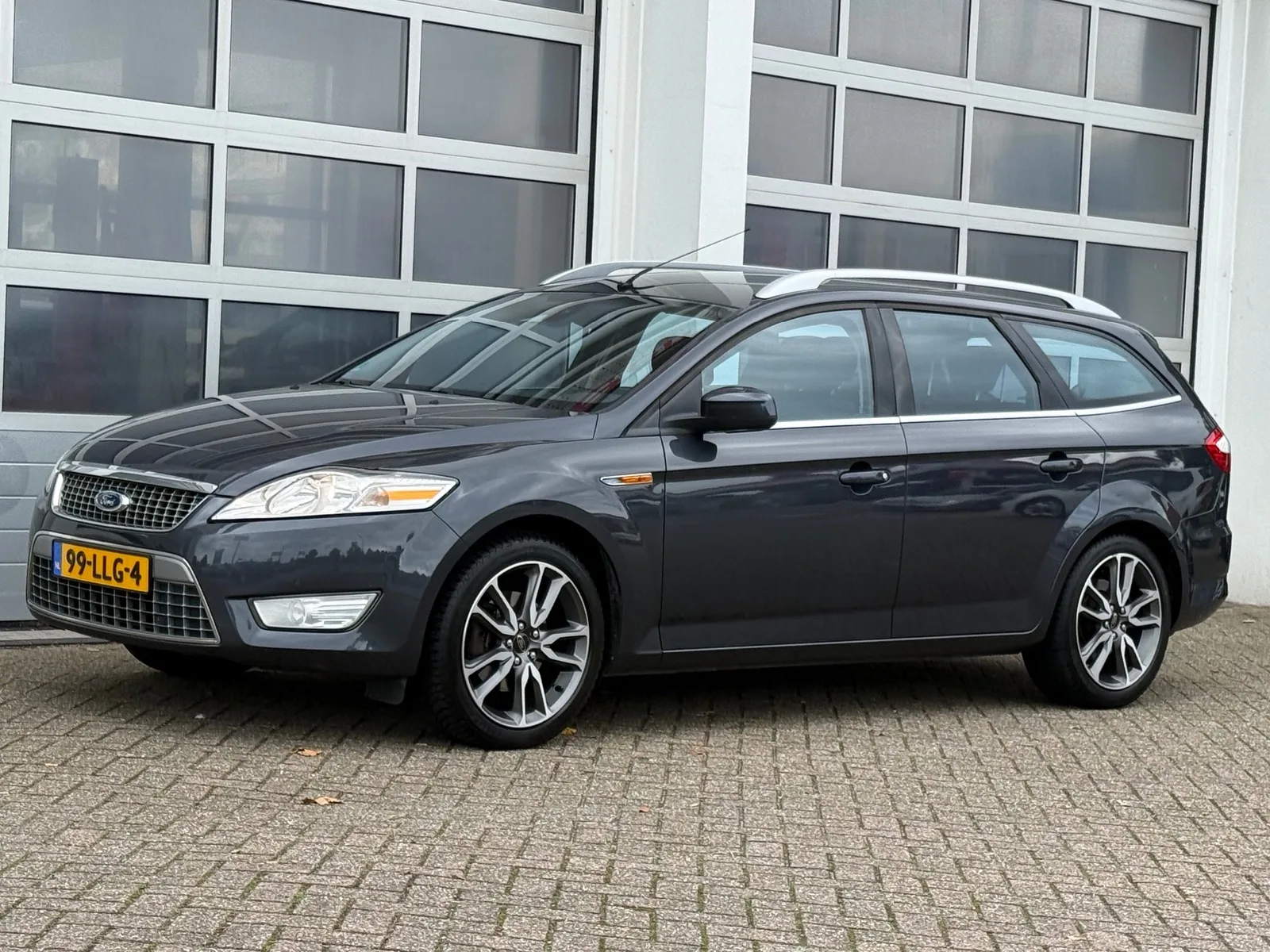 Ford Mondeo (2010) — foto 1